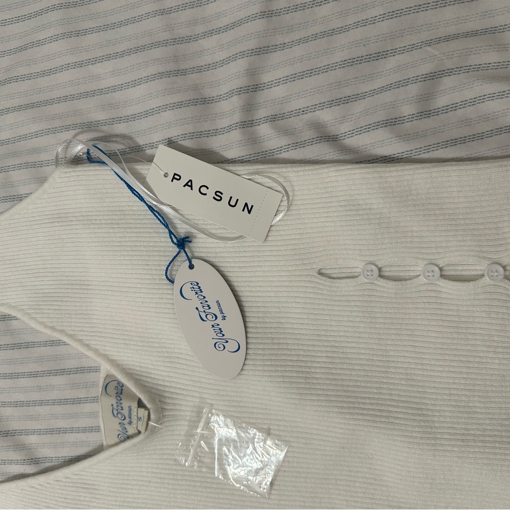 PacSun sweater Ribbed Button Tank - Picture 5 of 9